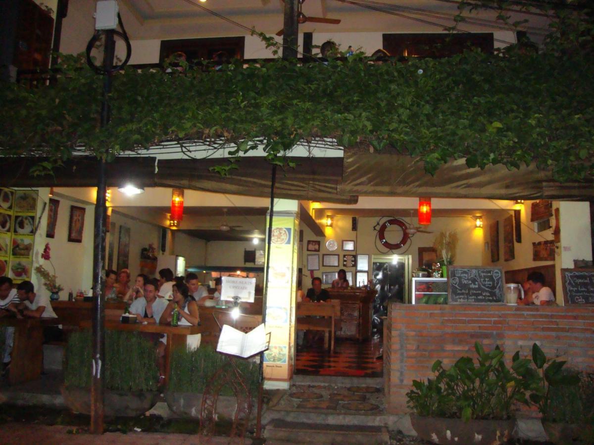 Gusti Home Stay Ubud Exterior foto