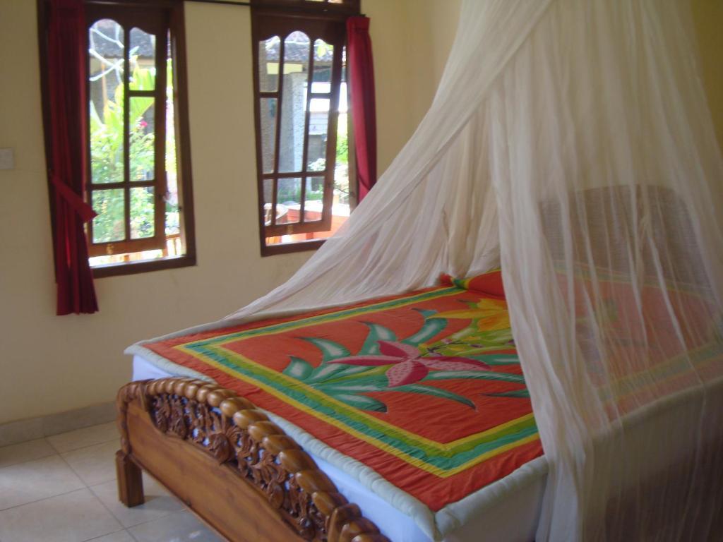 Gusti Home Stay Ubud Habitación foto